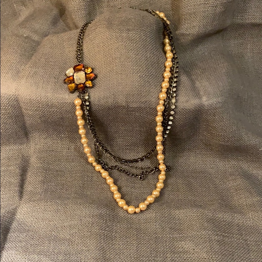 👁 Chain, Gem + “Pearl” Flower STATEMENT Necklace